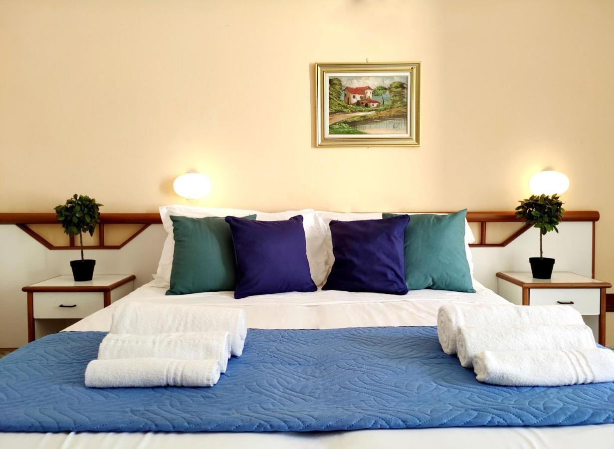 Club Hotel Residence Cesenatico Luaran gambar