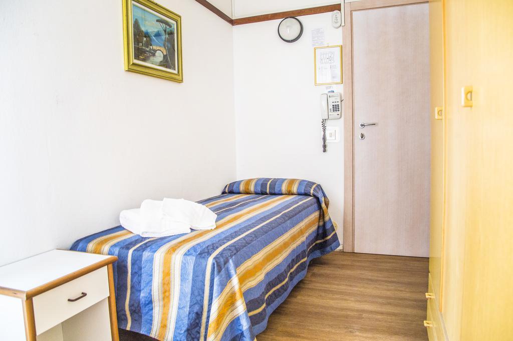 Club Hotel Residence Cesenatico Luaran gambar